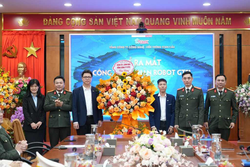 Lễ thành lập GROBOT